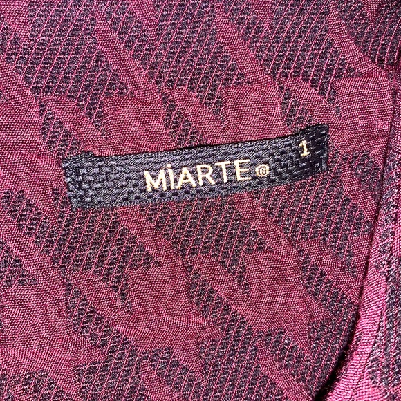 Miarte woman’s burgundy, dress size 1. - Picture 7 of 9
